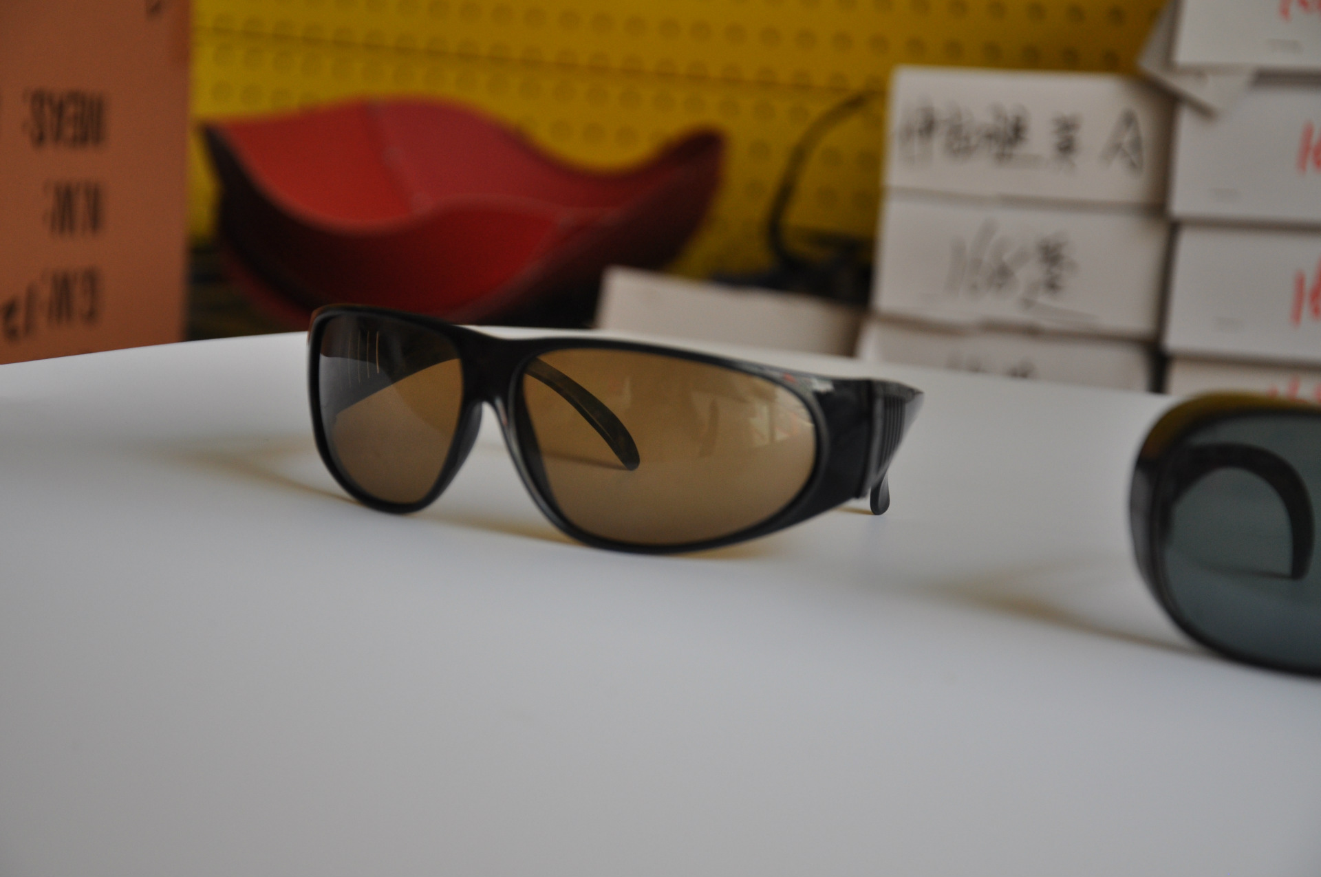 209茶色安全劳保电焊眼镜透视玻璃焊工墨镜护目镜焊接眼镜