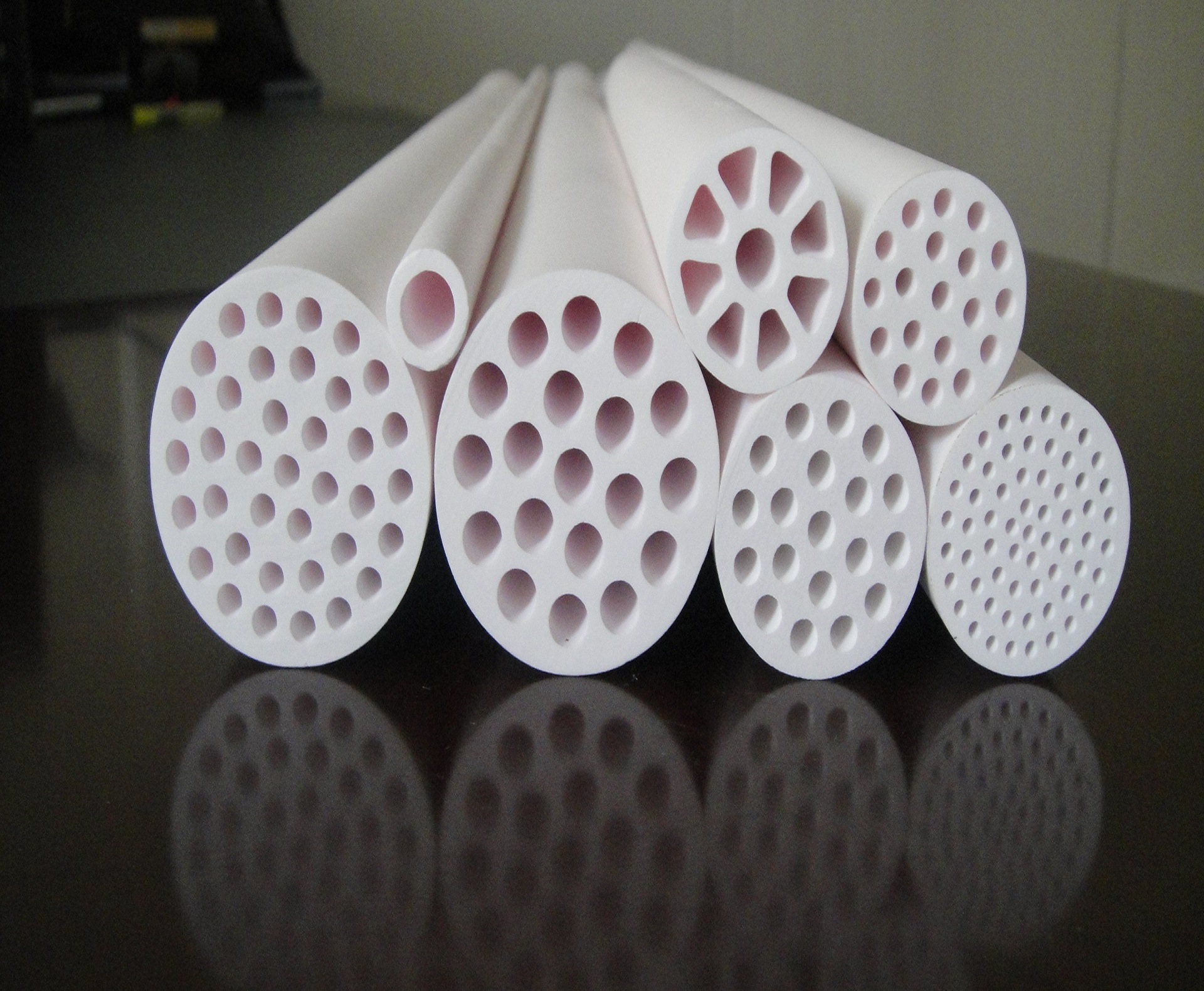 厂家生产陶瓷膜 厂家批发无机膜 陶瓷微滤膜膜组件