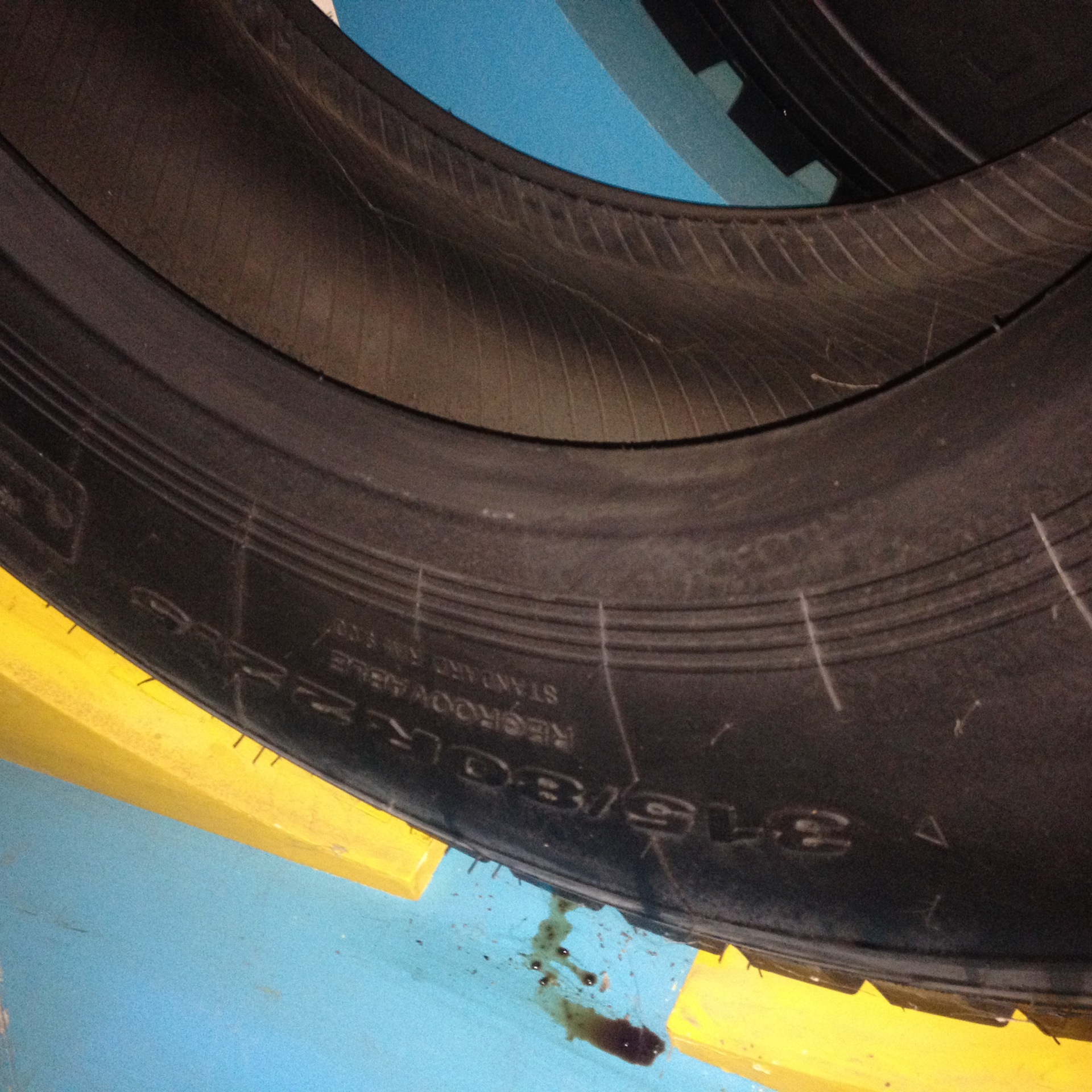 5子午线钢丝轮胎一级品轮胎 厂家批发