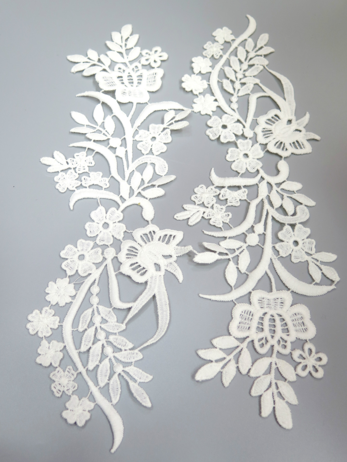 厂家直供服装辅料刺绣水溶花边 白色蕾丝牛奶丝涤光棉线对花