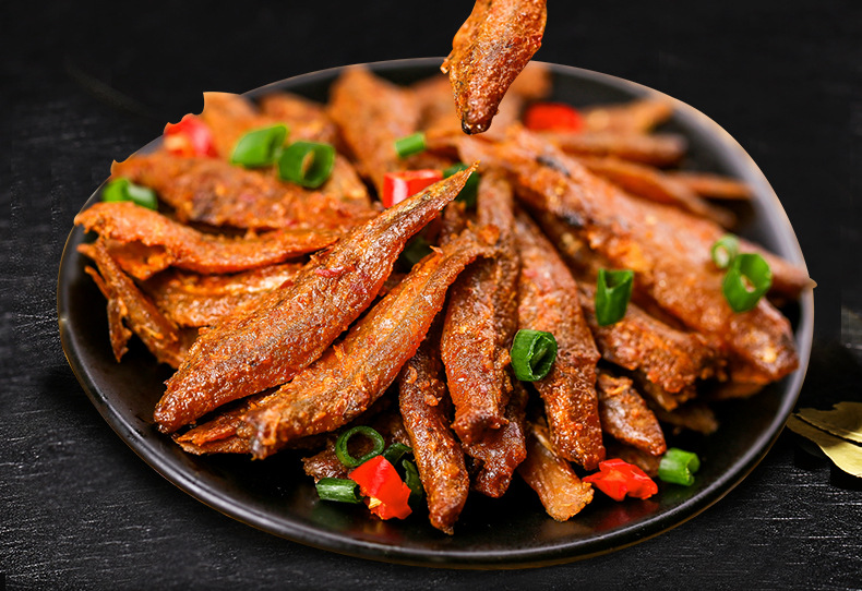 湖南靖港古镇毛毛鱼 约8g一包*约500小包 总重量为4kg 熟食批发