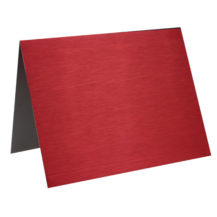 中国红拉丝氧化铝板(白底)