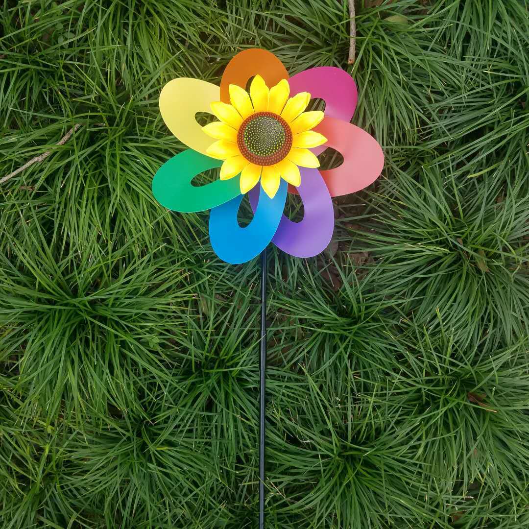 厂家直销镂空向日葵七彩太阳花风车 儿童玩具风车 幼儿园布置风车
