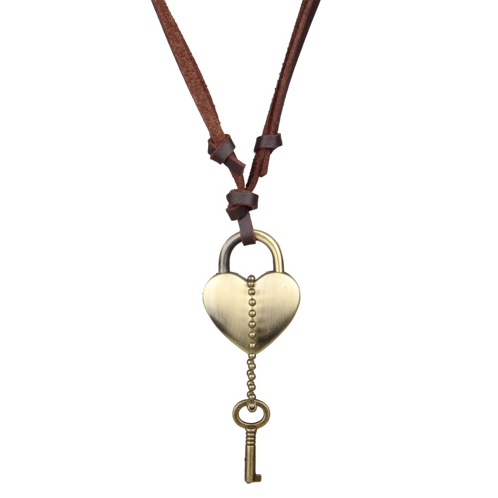 欧美复古铜色心形锁皮绳项链新款创意开心锁情侣款长款项链