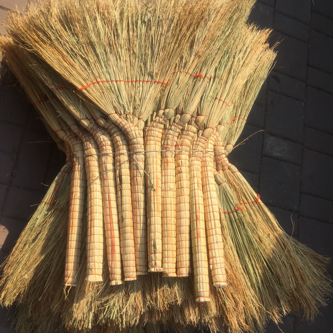 批发规格扫把,芦苇扫把 竹扫把 纯手工环卫