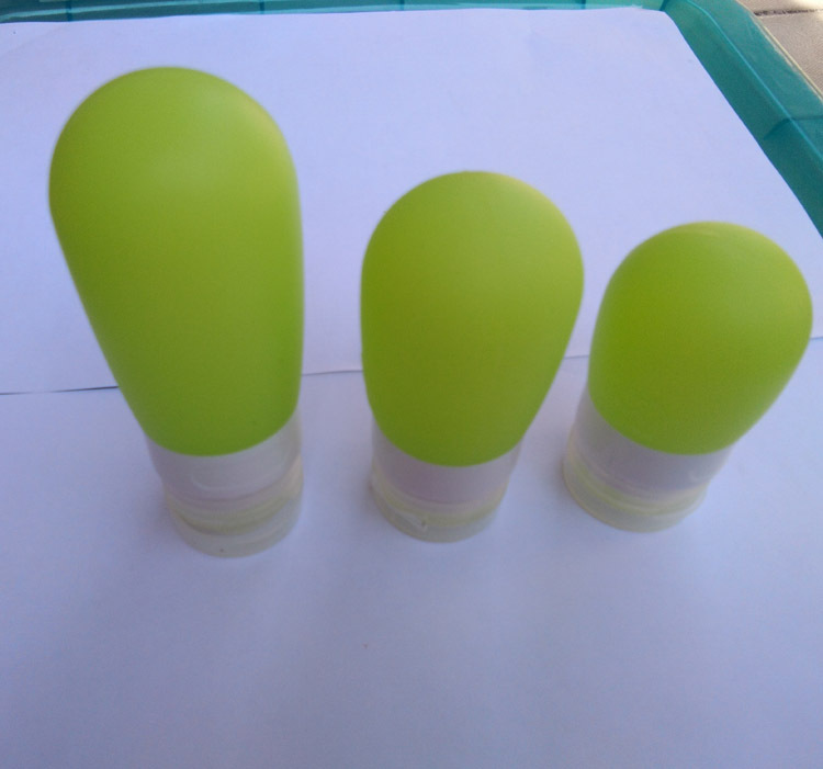 厂家直销硅胶小号38ml分瓶器旅行包携带日常生活用品一元商品批发