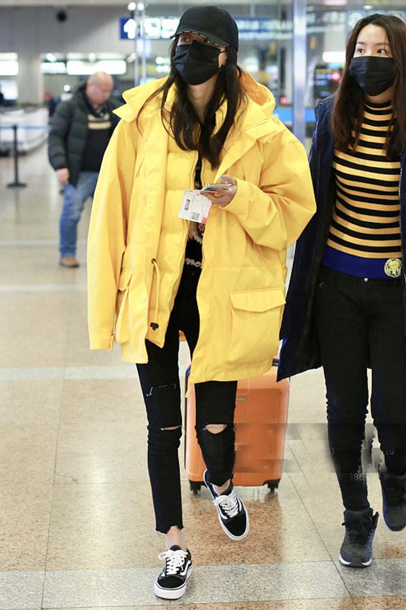 2017冬季明星孙怡机场街拍同款黄色两件套宽松面包服羽绒棉情侣服