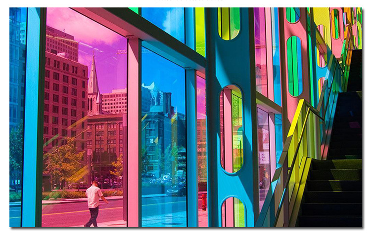 用事实说话-有色玻璃_03