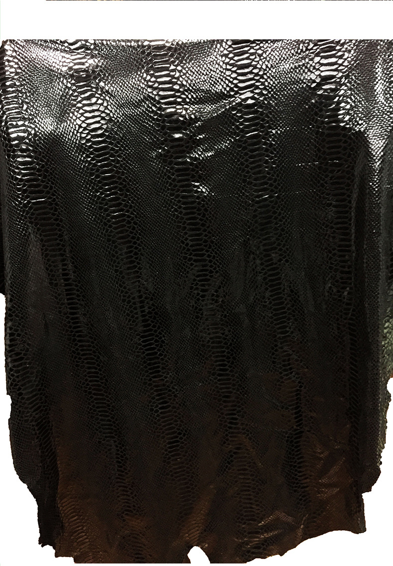 真皮料_黑色蟒蛇纹蛇皮贴膜头层整张真皮料 - 阿里巴巴