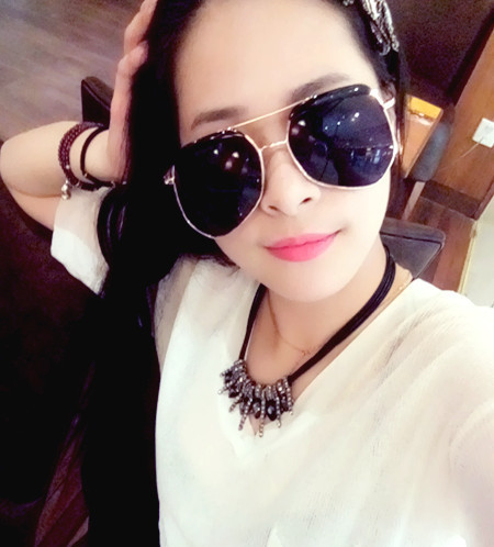 New Black Gray Ant Sunglasses Female Big Rim round Face Fashion Sunglasses Personality Ins Sunglasses Stall Wholesale