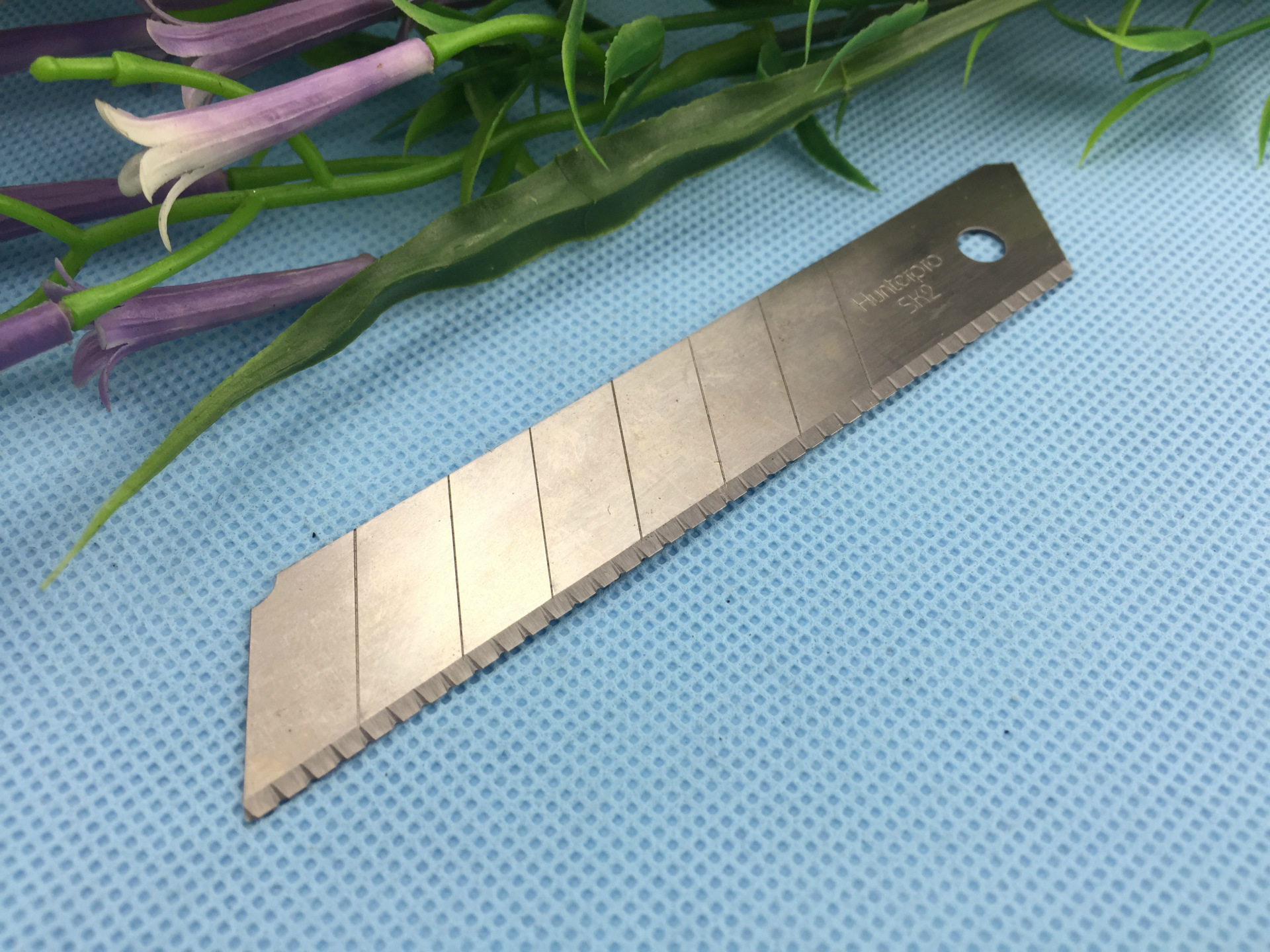 原厂出品直销批发18mm美工刀片 折断刀片 7节刀片 14节刀片 耐磨