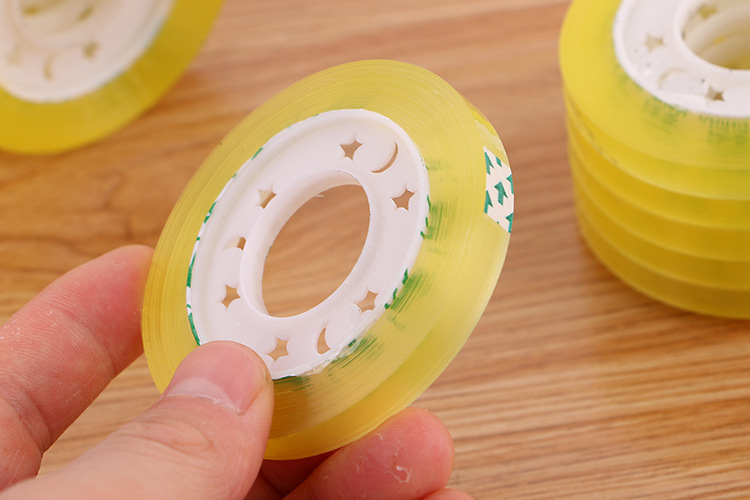 优质窄边透明胶带学生文具300透明小胶布办公用品透明小胶带厂家