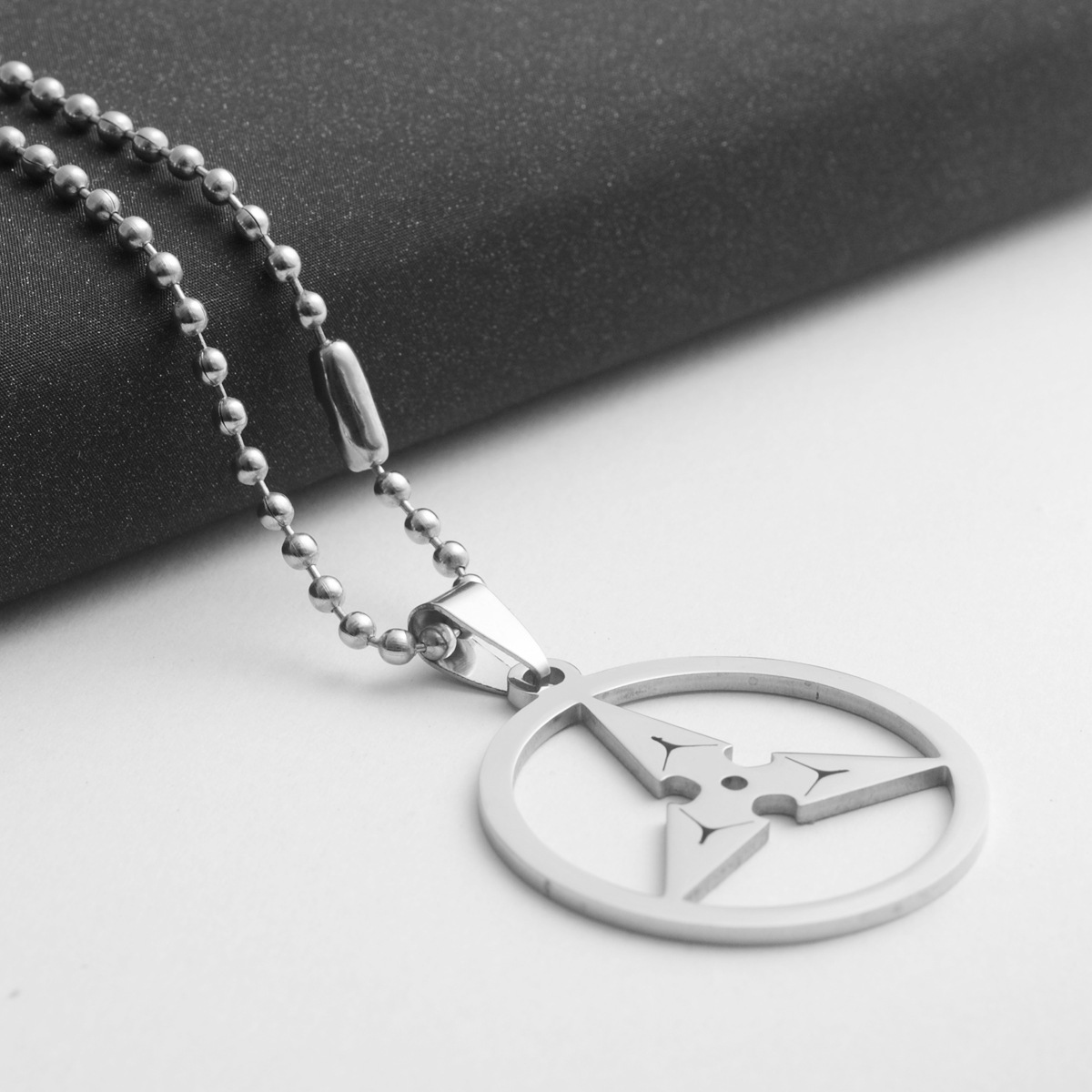 欧美游戏饰品男士项链 不锈钢守望先锋飞镖项坠女生毛衣链