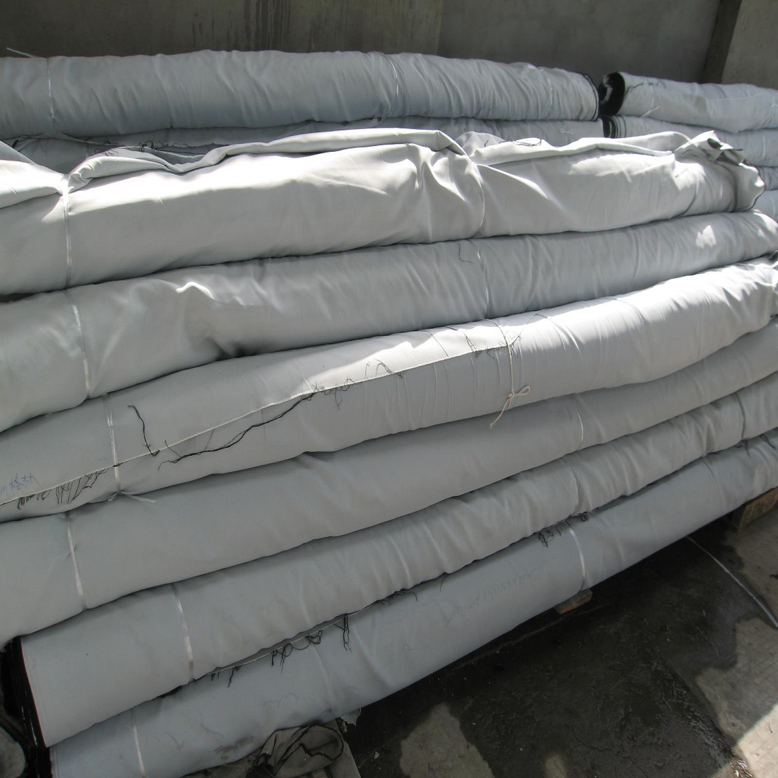 厂家直销遮光布 150-290cm特宽幅磨毛印花舞龙黑丝消光遮光窗帘布