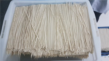 乡情食品优质高精挂面速食拉面汤面条 细根面 散称批发 厂家直销
