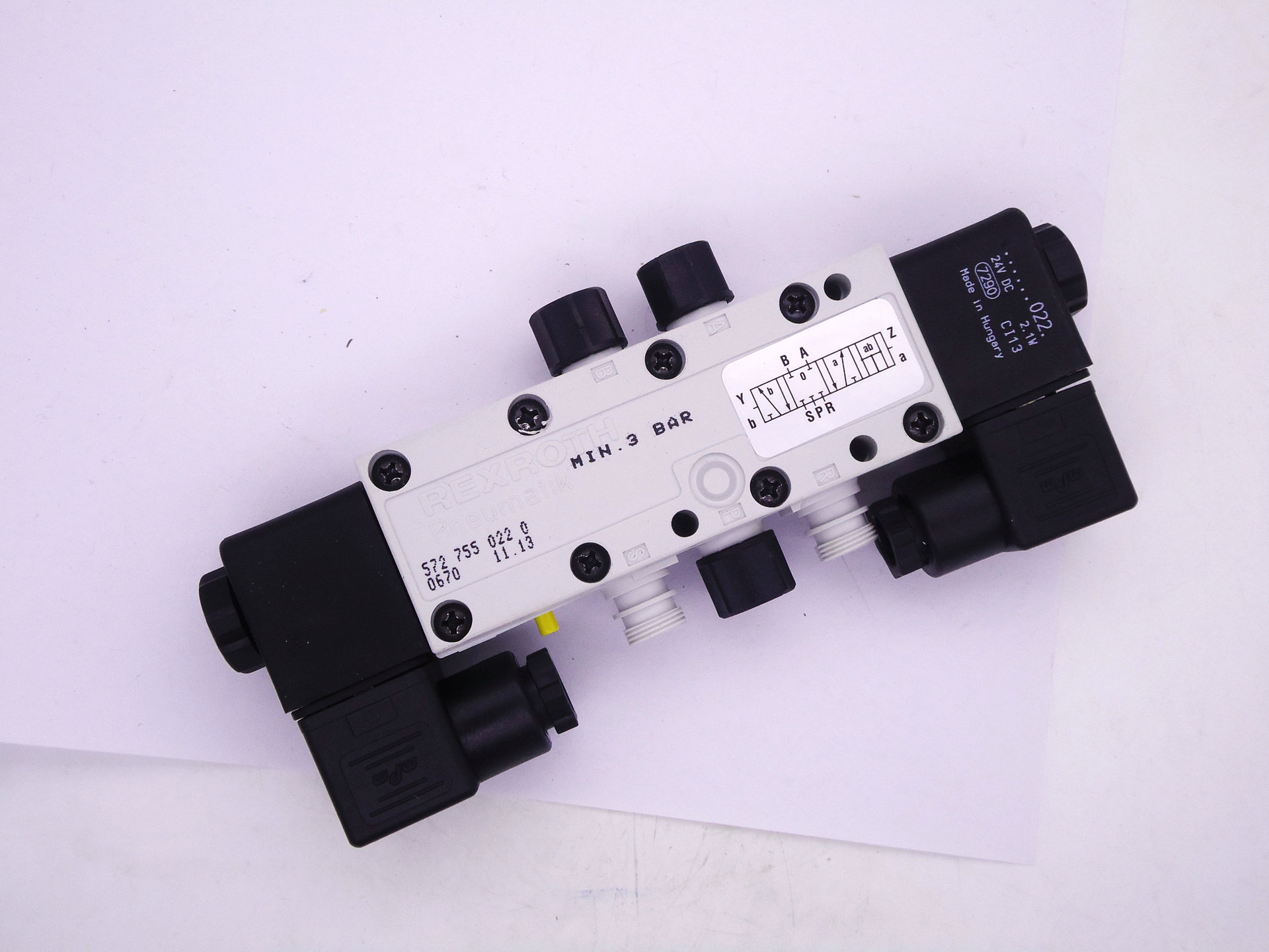 现货销售三位五通双电控电磁阀 s727550220