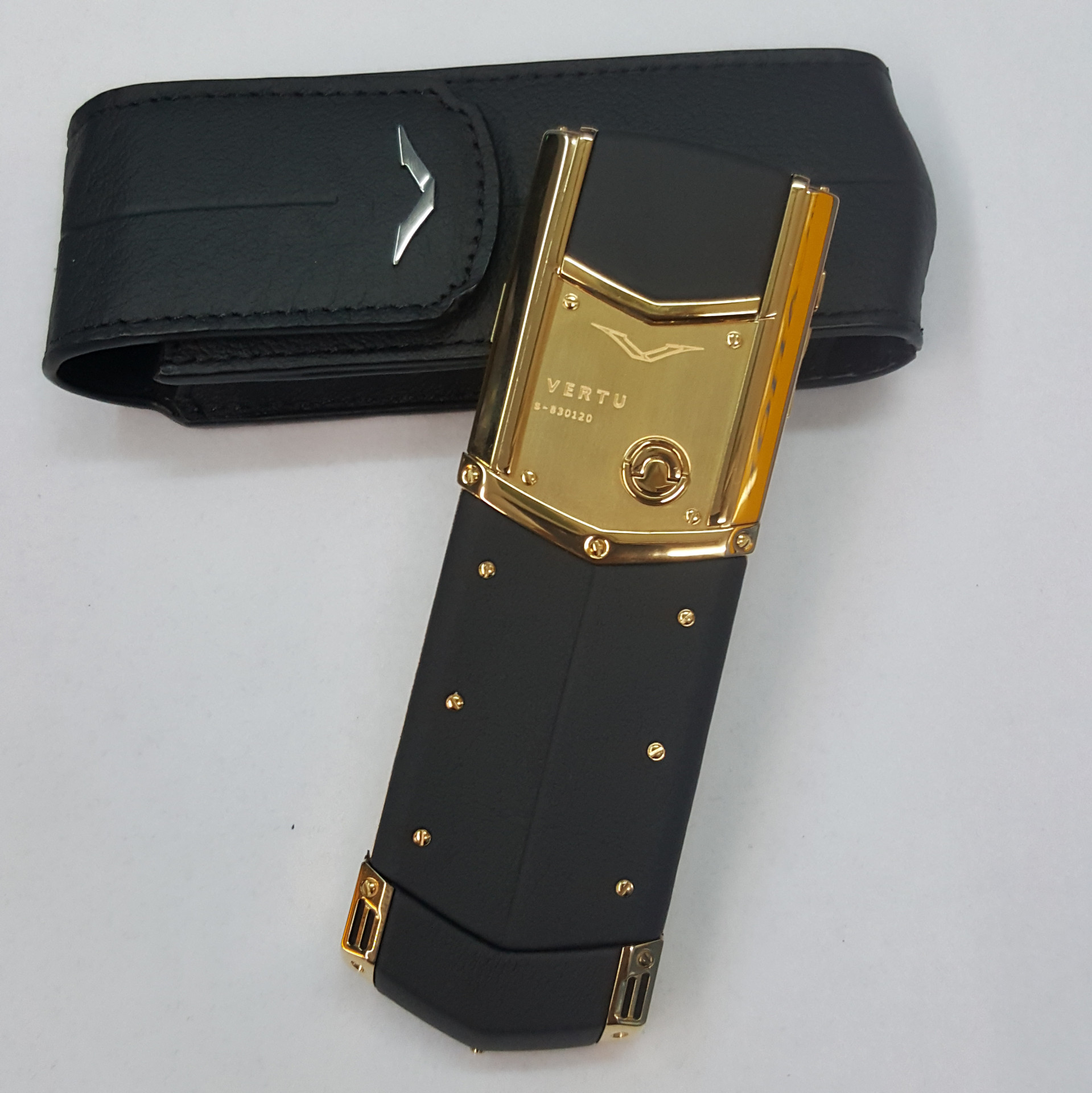 私人总裁vertu威图手机宾利touch经典k8手机皮套精工蓝宝石原装屏