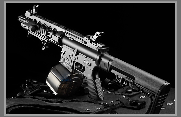 洛臣ar15水弹枪鲨鱼嘴下供弹m4电动连发儿童玩具枪男孩cs对战枪