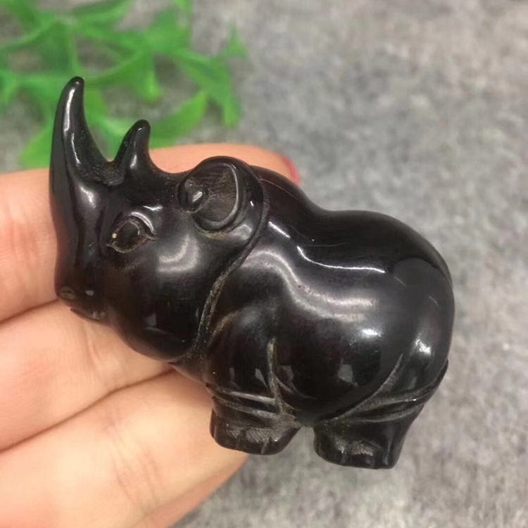 批发文玩天然牦牛角小犀牛吊坠辟邪保平安手把件茶宠古玩收藏送礼