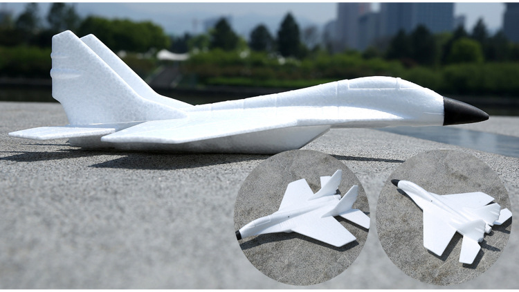 志扬手抛飞机战斗机滑翔机固定翼耐摔玩具模型亲自户外