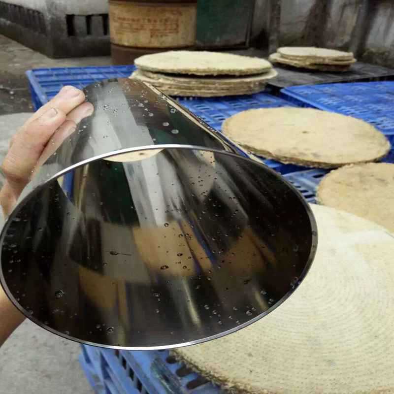 4416189438_987813012