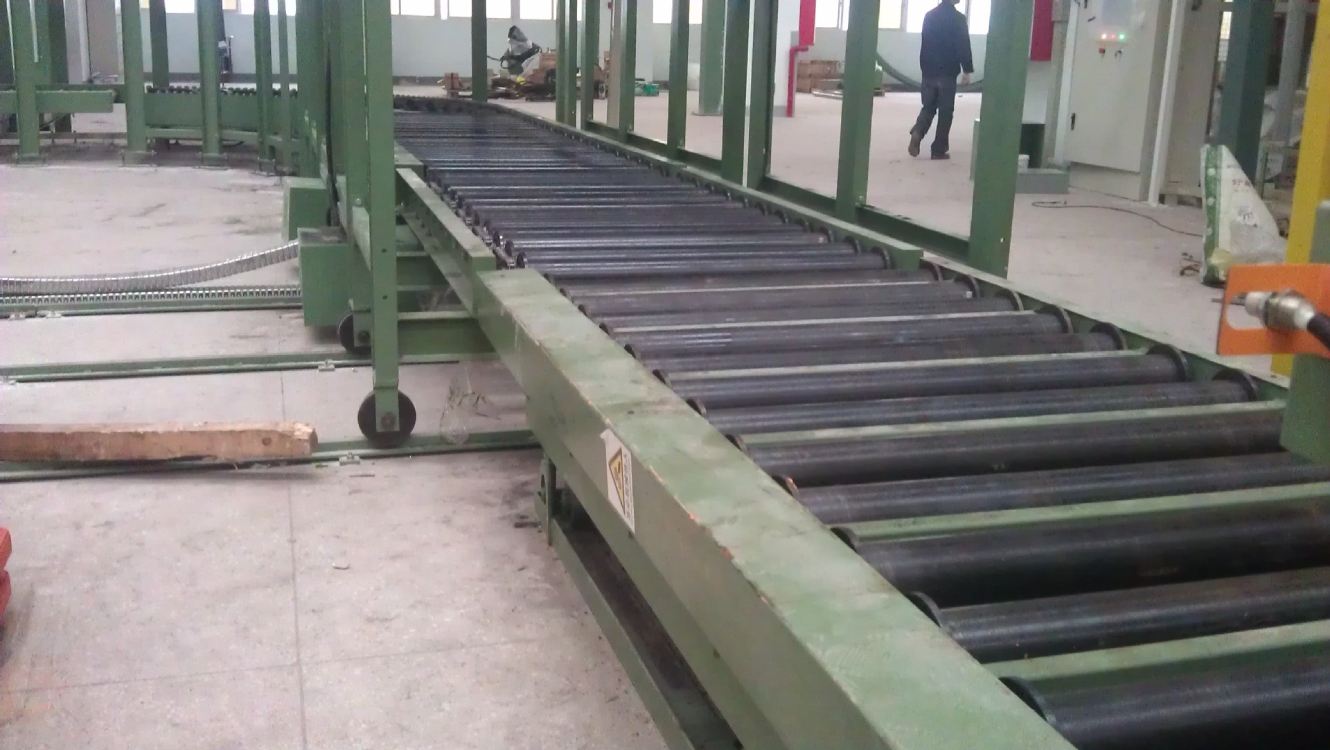 惠州市厂家直销重型滚输送线机器重型装配线发动机输送