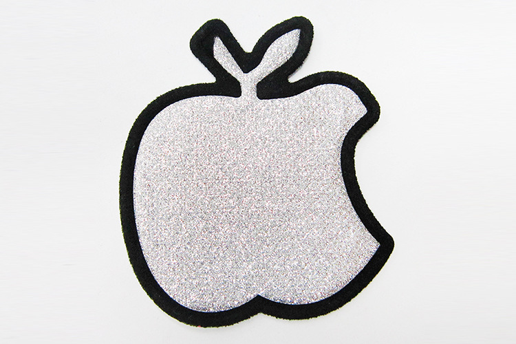 印花商标 滴塑标 优质环保3d胶章 服装辅料批发 定制logo