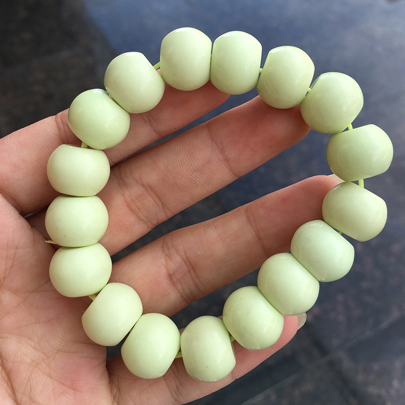 2017新款天然柠檬松石手链 11*15mm 一条63克11*14mm一条74克批发