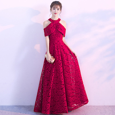 新娘红色敬酒服2018夏季新款修身显瘦长礼服年会主持挂脖晚礼服女