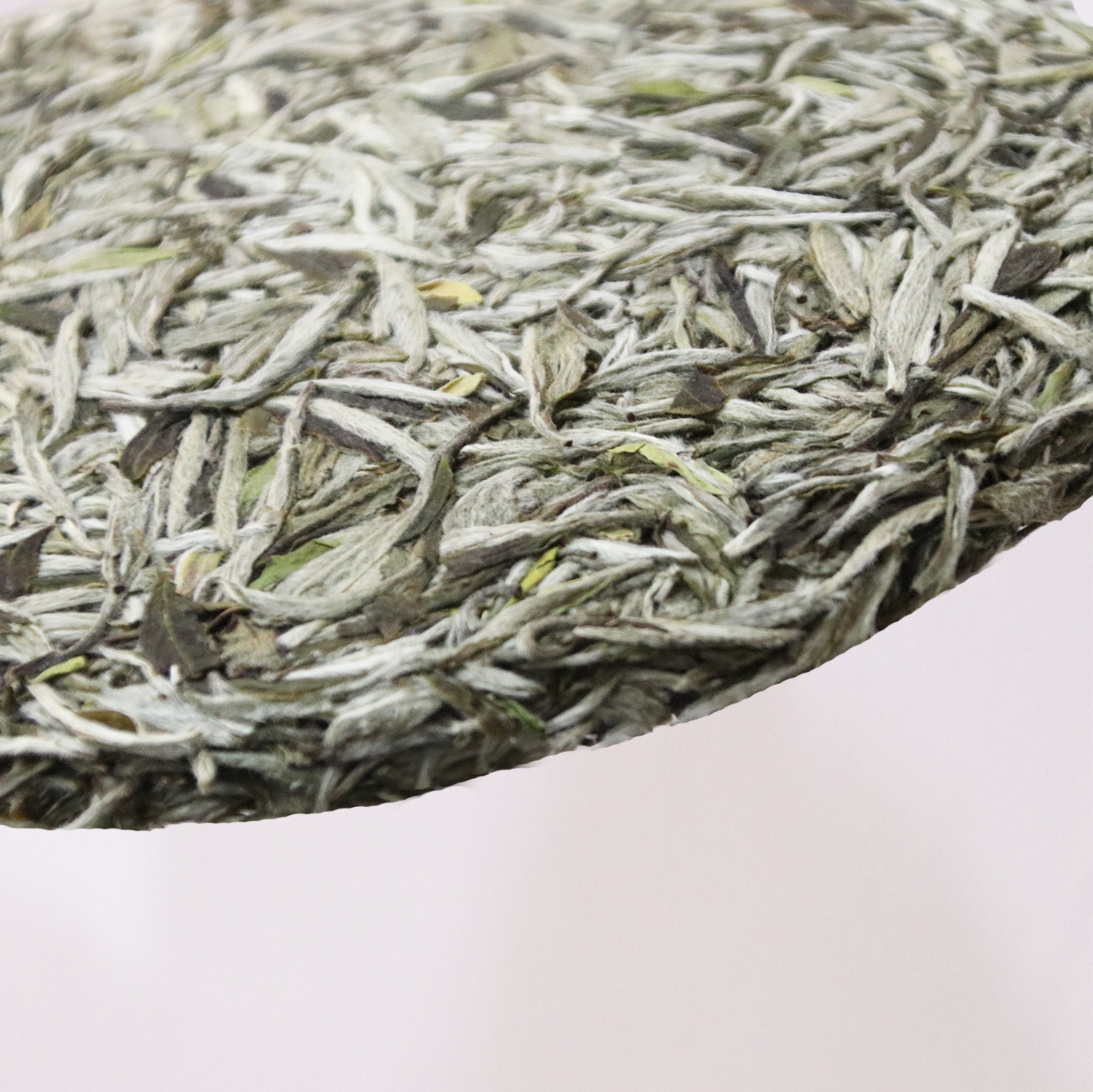 福鼎白茶白毫银针 2017年明后茶饼高山茶叶香气迷人茶饼