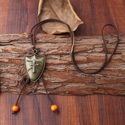 日韩风长款毛衣链合金盾牌吊坠服装挂饰男士气质配饰品2017 批发