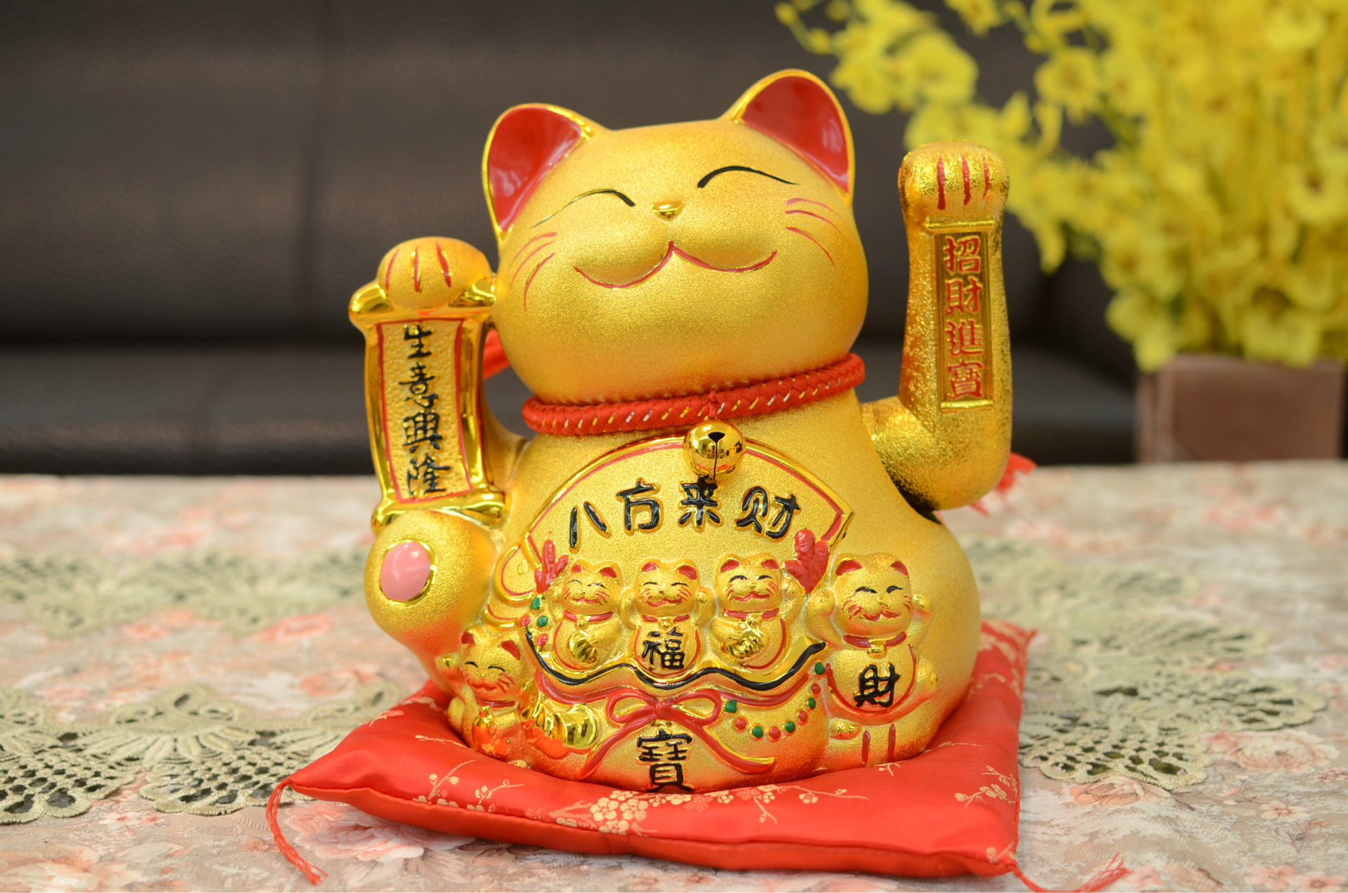 金色招财猫摆件 电动摇手陶瓷特大号发财礼品 店铺创意开业招财猫