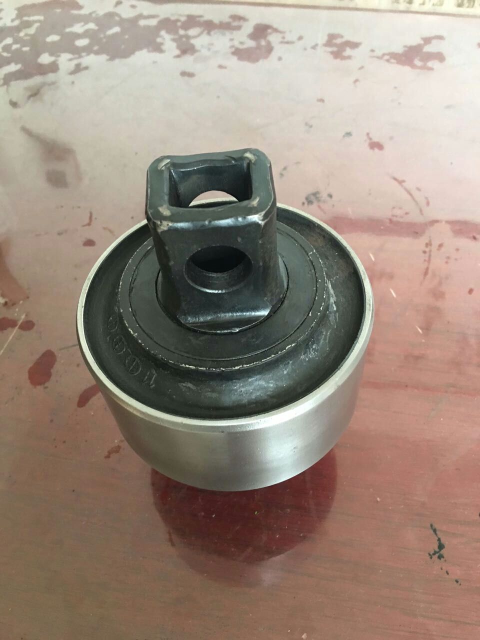 扭力胶芯 适用于日野 现代 尼桑 三菱重卡扭力衬套 橡胶衬套