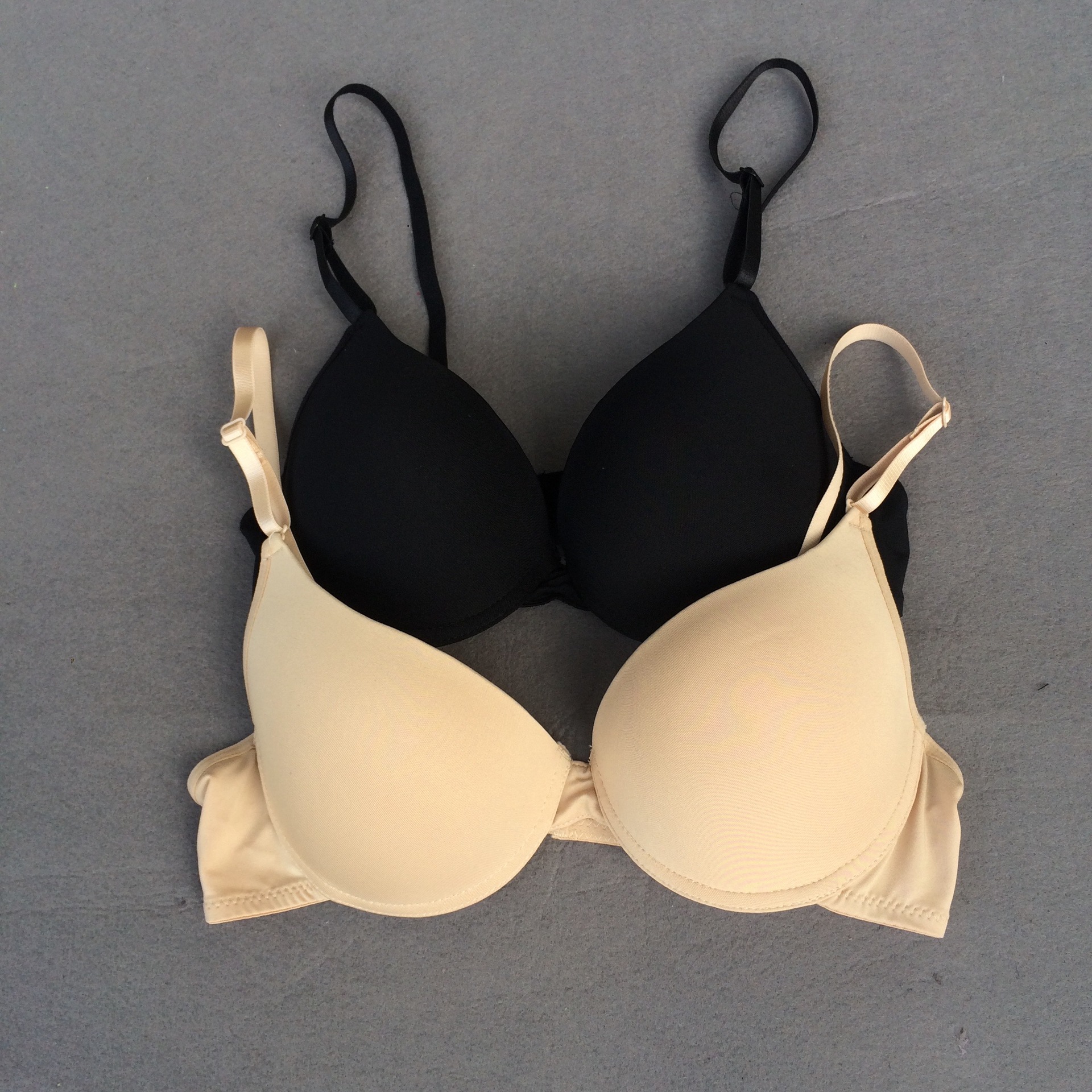 欧美b罩杯两排扣委内瑞拉白色薄款文胸透气聚拢蕾丝内衣玻利维亚