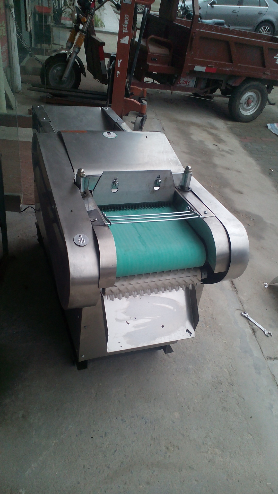 小型切片机_厂家直销 糯米糕切片机 切菜机 剁辣椒圈机 - 阿里巴巴