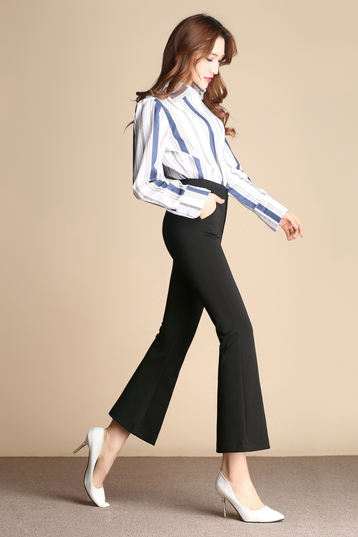 2018春夏季新款前开叉喇叭裤黑色裤子九分裤高腰弹力修身微喇裤女