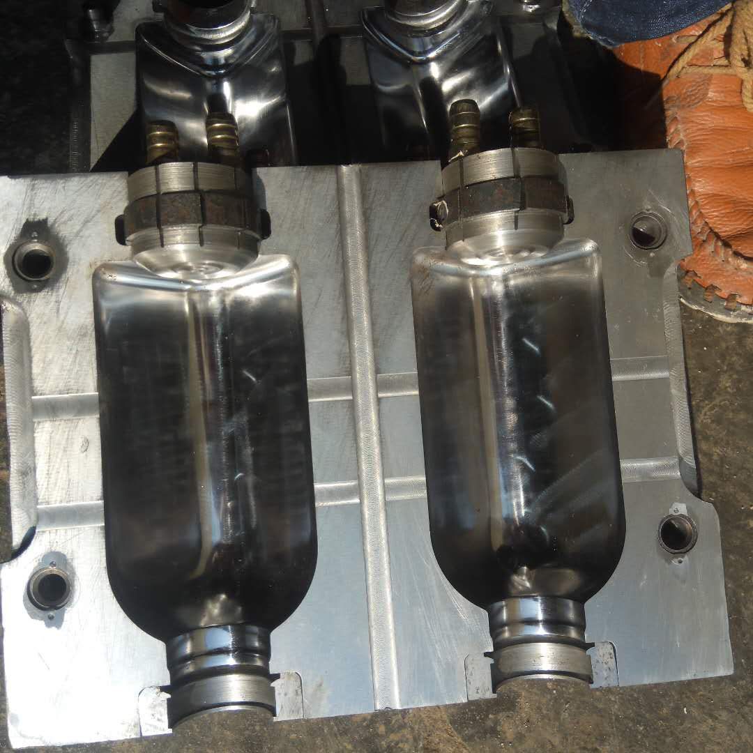 厂家供应吹瓶模 吹塑模 塑料瓶模具 磨具 pet瓶模具500方茶tt瓶模