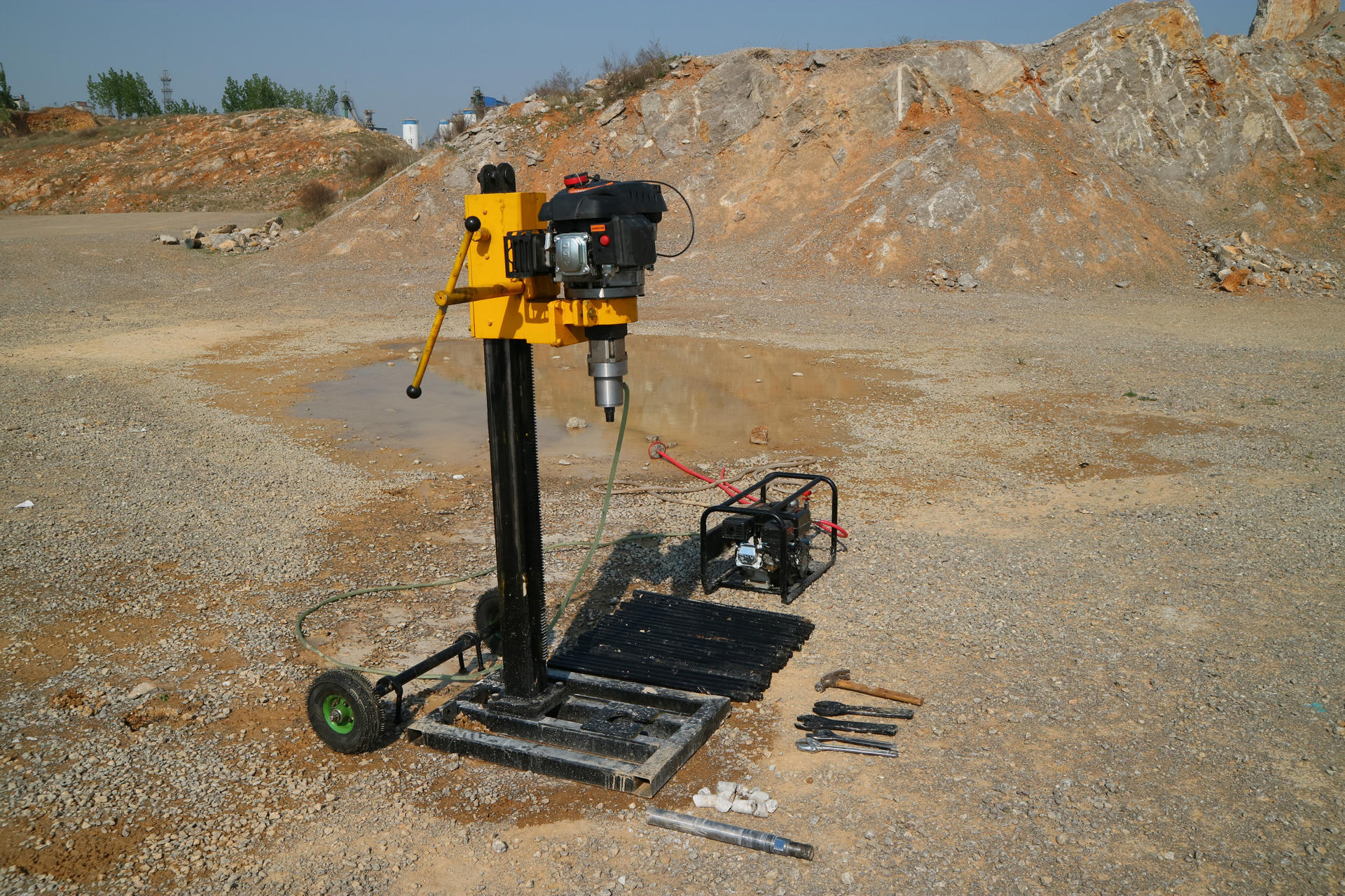 岩石取样轻便钻 轻便型取岩心钻机 背包式地质勘探取样钻机