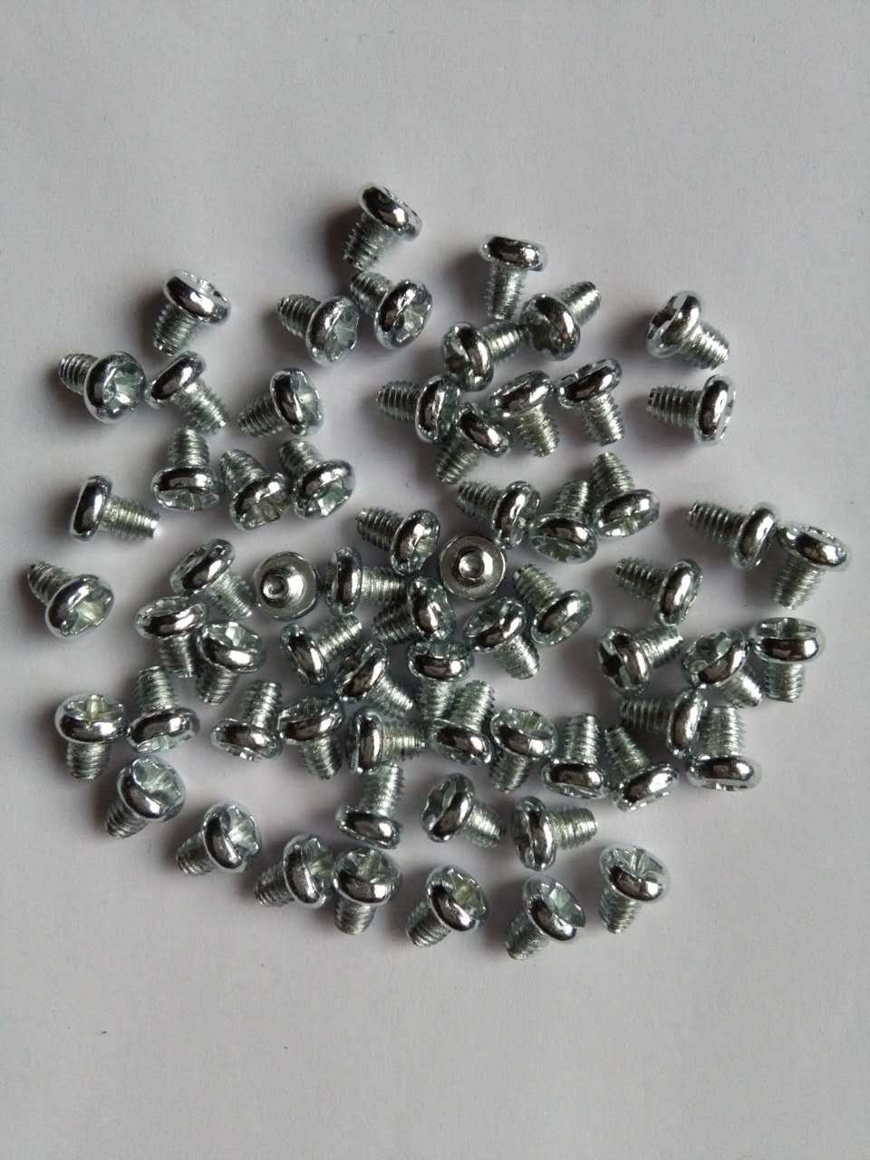 工厂家直销,三角牙螺丝3*4有现货,批发零售