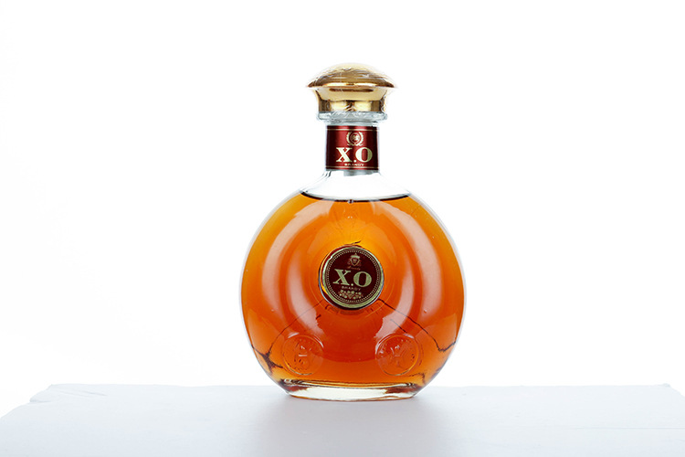 浓香型白酒产业网 浓香型白酒供应 玲珑牌xo白兰地葡萄原汁248mlx2