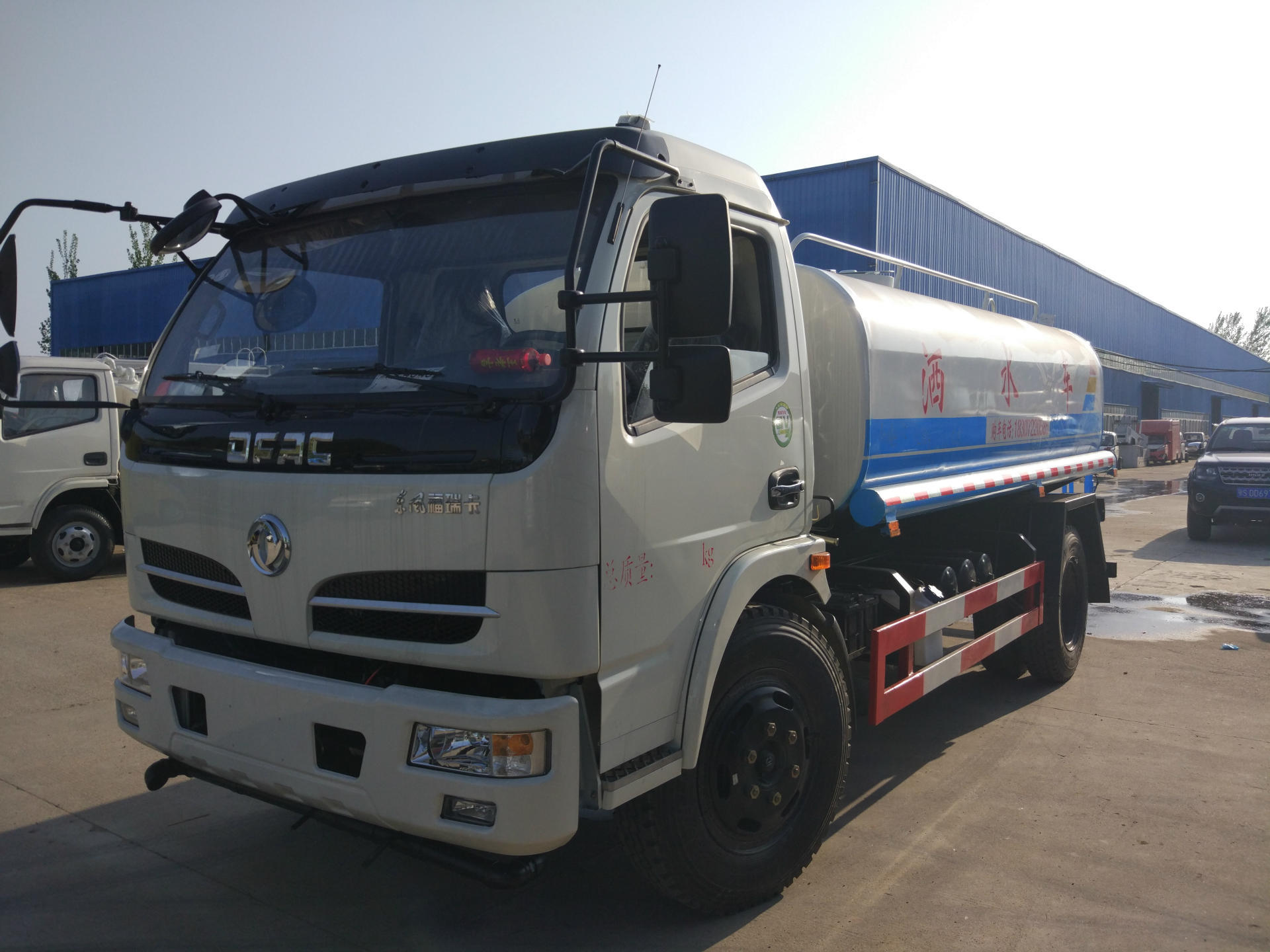 国五东风大福瑞卡8吨洒水车全国联保