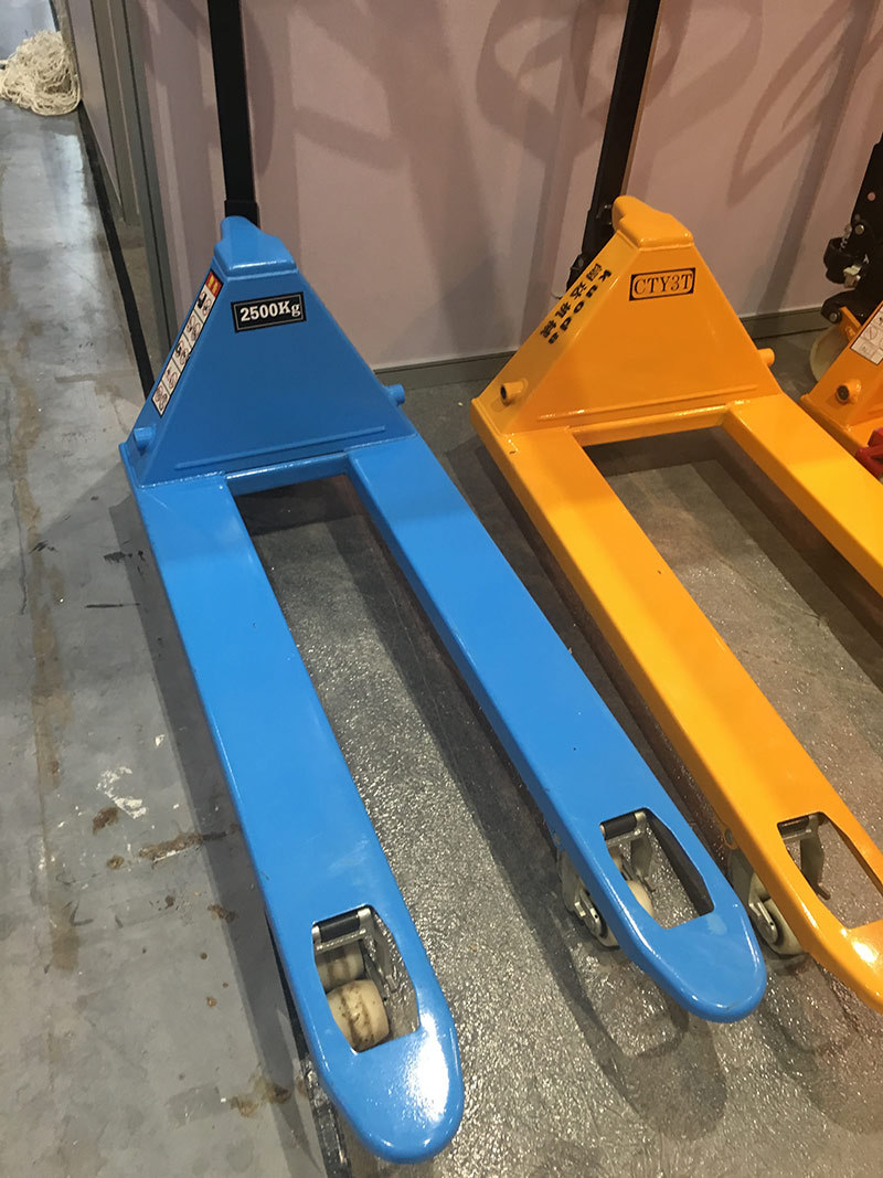 手动液压搬运车拖车地牛搬运设备2吨2.5吨3吨5吨