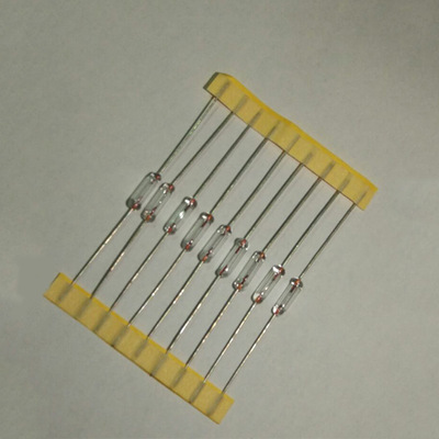 加工定制3*10mm2a250v环保编带玻璃保险管