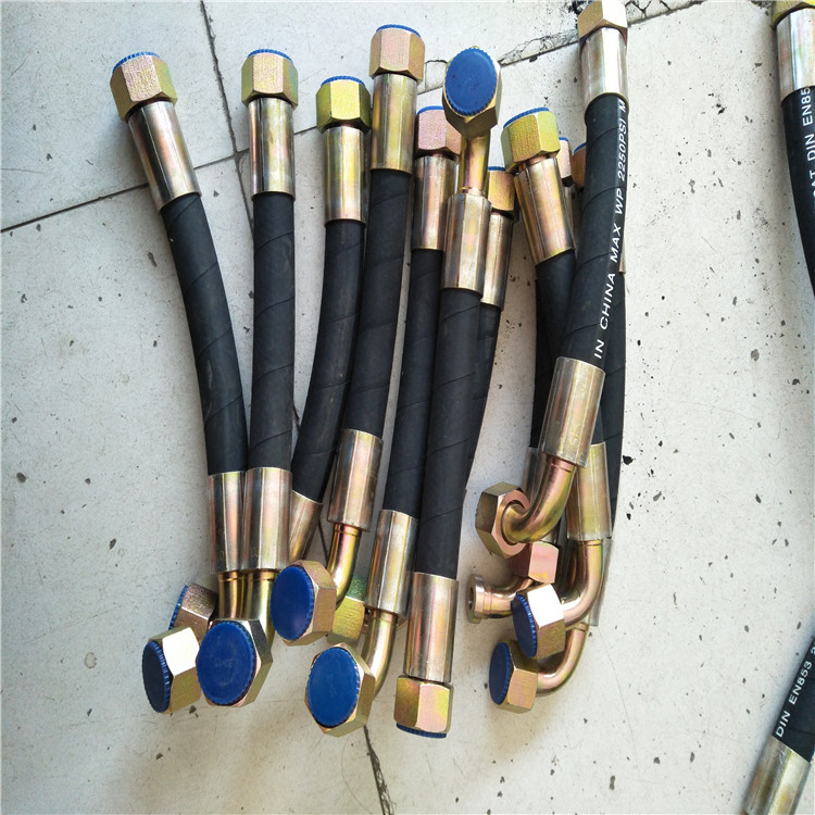 供应啤油管高压油管接头一体式液压接头液压总成直角