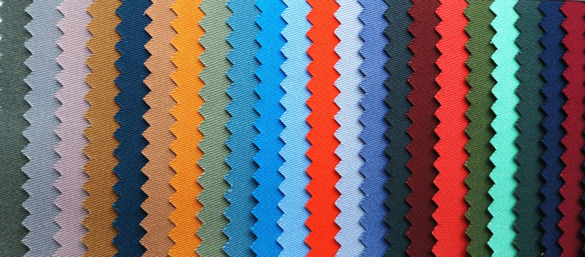 现货供应 斜纹磨毛布 特厚高密斜棉布 磨毛纱卡休闲裤子风衣面料