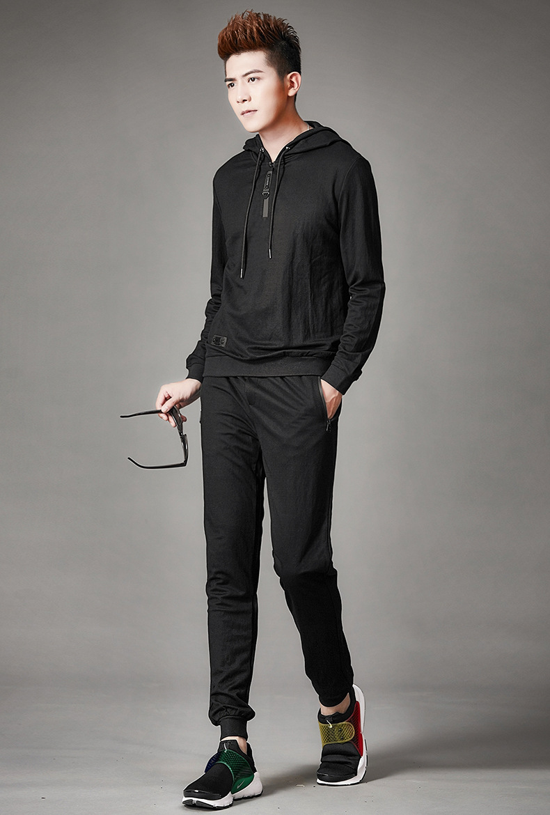 男士连帽卫衣套装男刺绣小蜜蜂新款运动套装高端男士休闲套装春秋