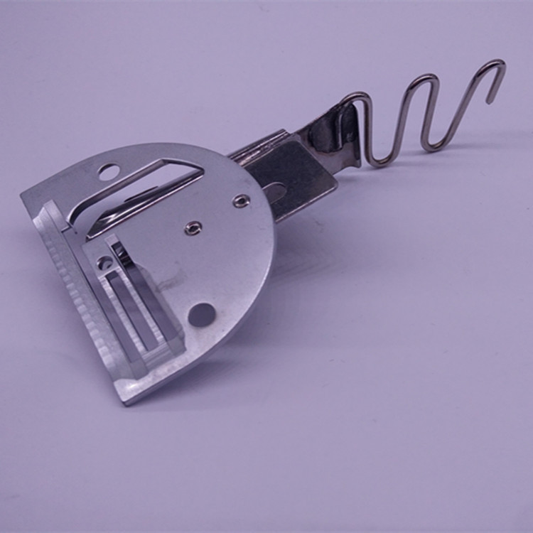 工业缝纫机 同步车对折包边拉筒 皮革筒 平车厚料包边器