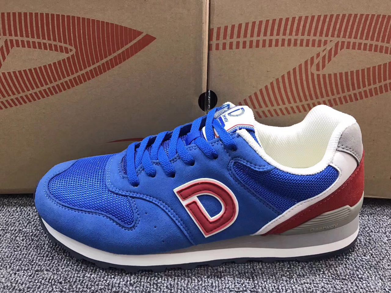 新款德男鞋跑步鞋皮面d字复古休闲鞋尔惠男鞋运动鞋品牌库存鞋批