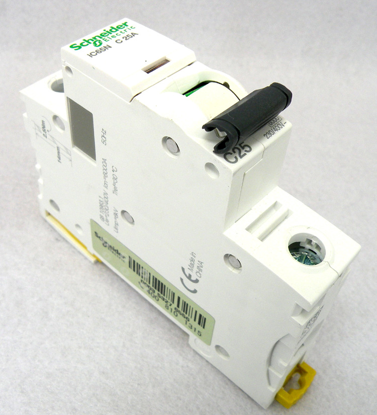 正宗施耐德 schneider 小型断路器 空气开关 ic65n 1p c25a