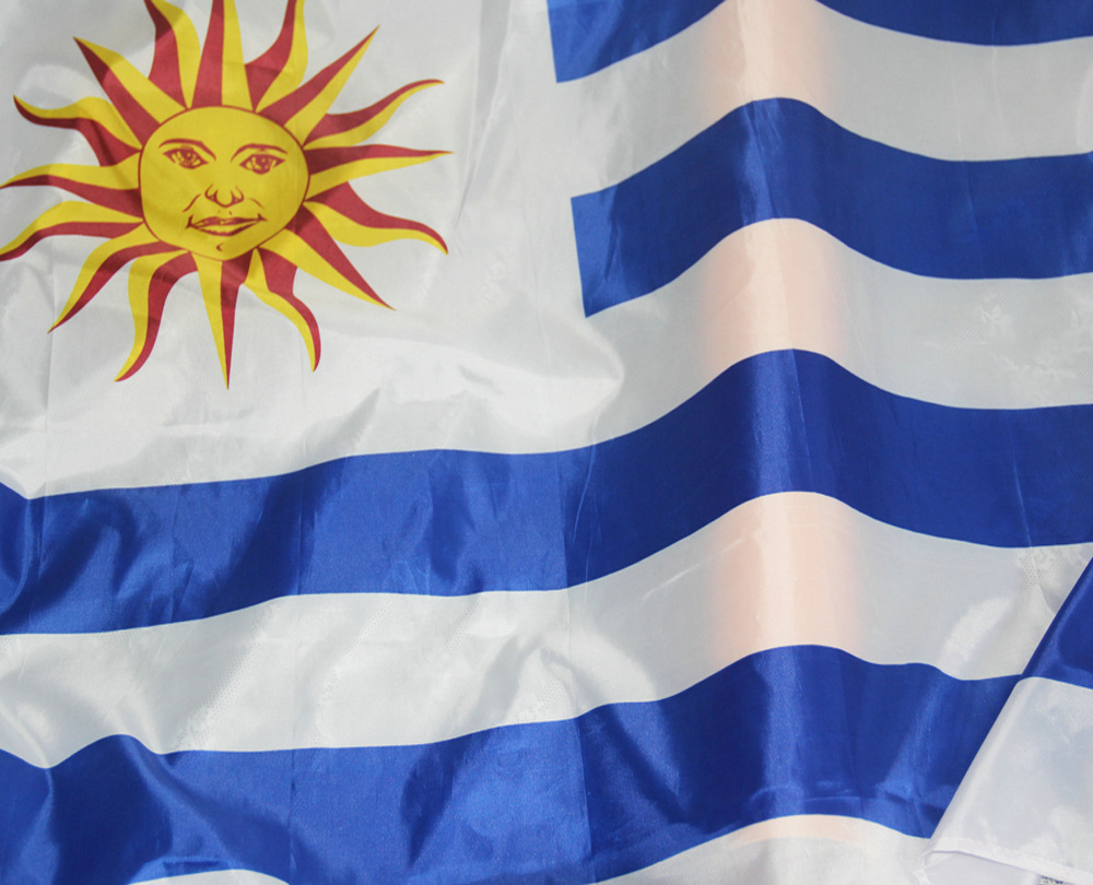 工厂直销乌拉圭涤纶旗子90cm*150cm世界杯32强国旗大量现货可定制